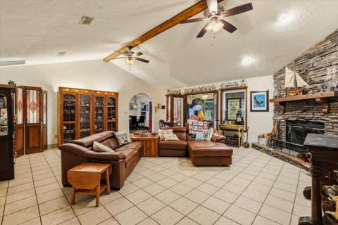 1136 Coe Landing Road, Tallahassee FL - photo 7 of 70