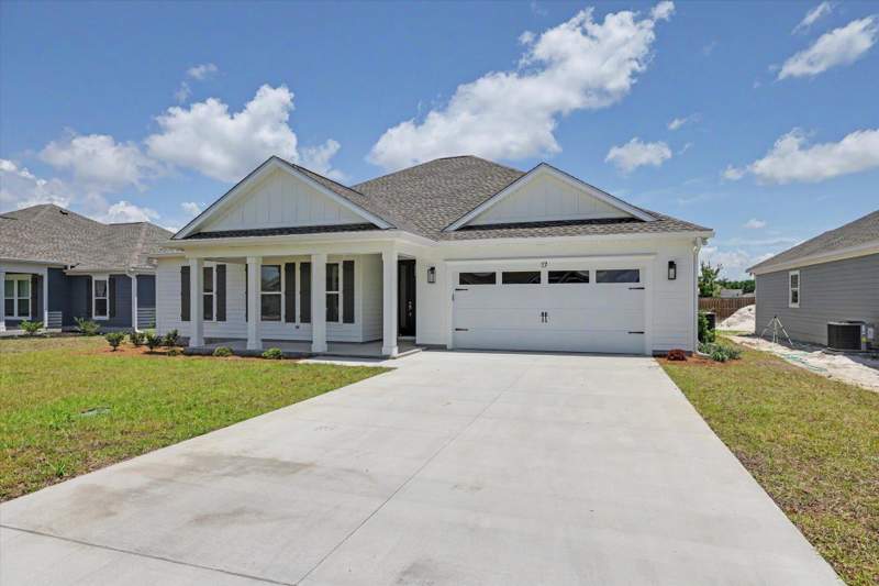 4 bedroom Detached at 17 Springdale Drive, Summerfield, Crawfordville — photo 4