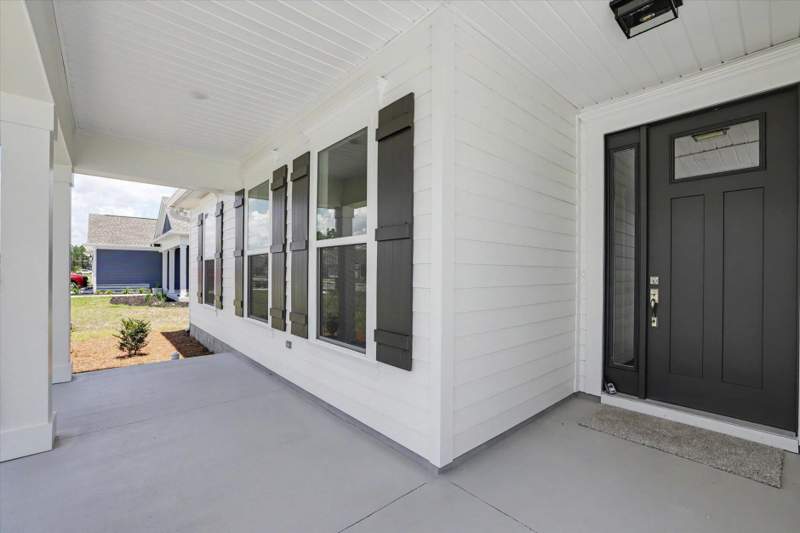 4 bedroom Detached at 17 Springdale Drive, Summerfield, Crawfordville — photo 5