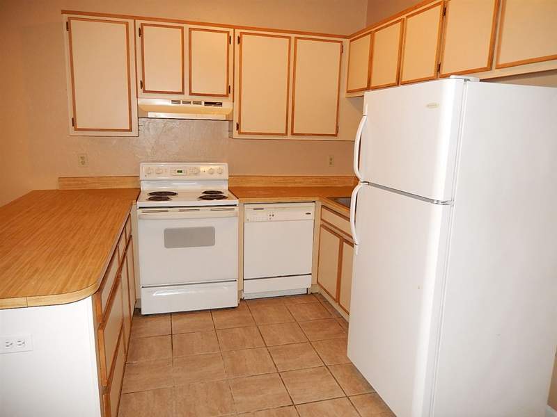 2 bedroom Townhouse at 2075 Continental Avenue, Continental Oaks, Tallahassee — photo 5