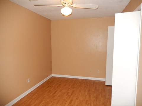 2075 Continental Avenue, Tallahassee FL - photo 9 of 11