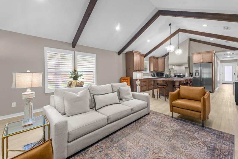 3 bedroom Detached at 618 N Stewart Street, Burmah Heights, Quincy — photo 1