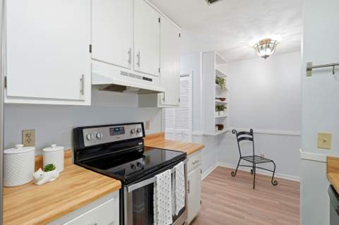207 Parkbrook Circle, Tallahassee FL - photo 14 of 39