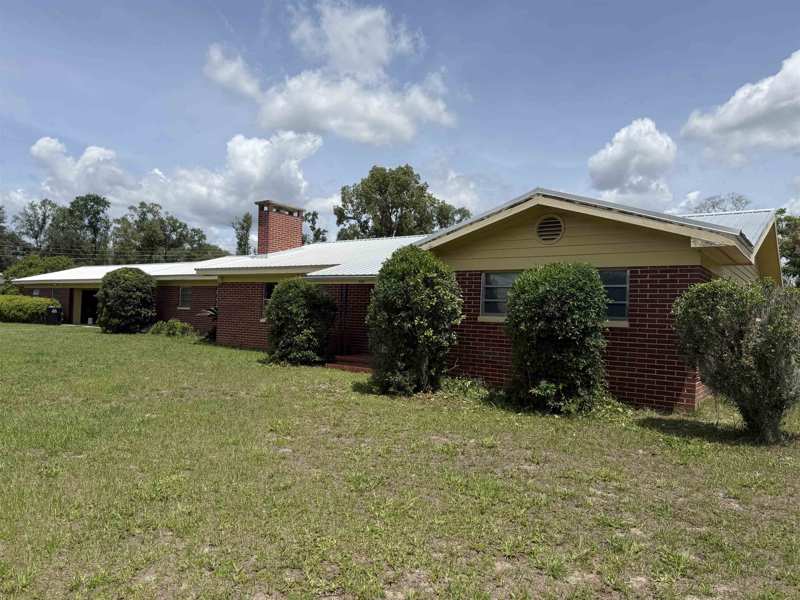 3 bedroom Detached at 507 Plantation Road, Glenridge, Perry — photo 1
