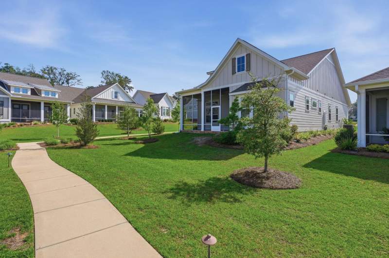 3 bedroom Detached at 612 Winter Bloom Way, Camellia Oaks, Tallahassee — photo 3