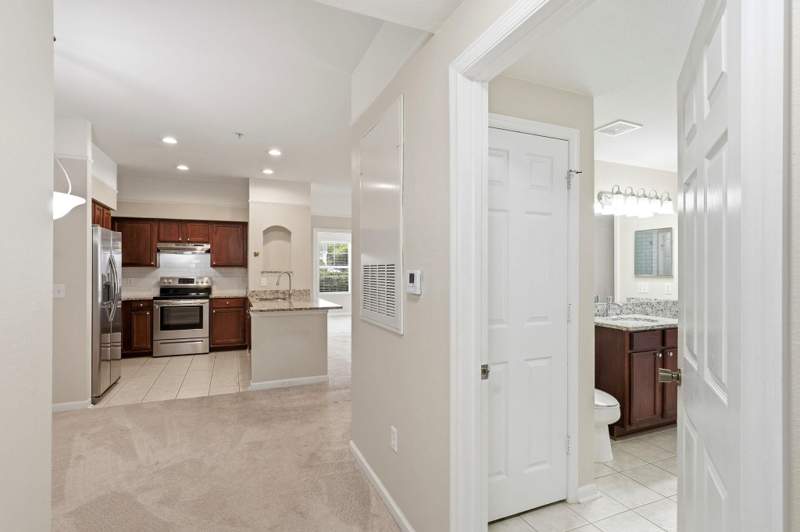 2 bedroom Condominium at 2801 Chancellorsville Drive, Barrington Park A Condominium, Tallahassee — photo 5