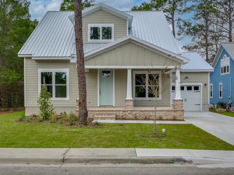 4 bedroom Detached at 281 Royal Tern Way, St James Bay, Carrabelle — photo 1