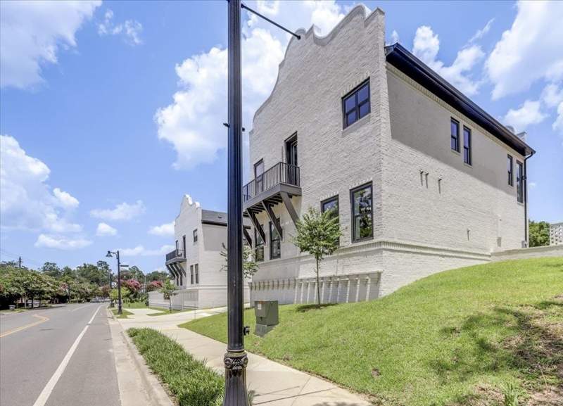 3 bedroom Condominium at 275 S Franklin Boulevard, The Franklin, Tallahassee — photo 5