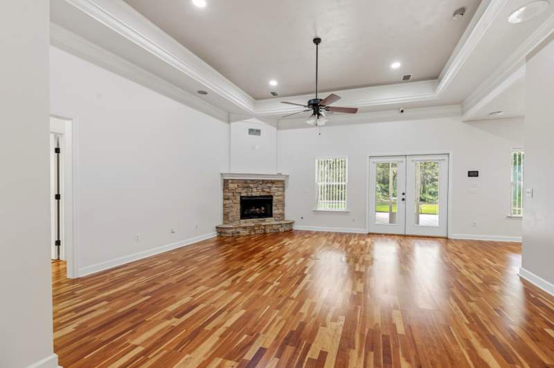 3 bedroom Detached at 196 Audubon Drive, Lake Tallavana, Havana — photo 4