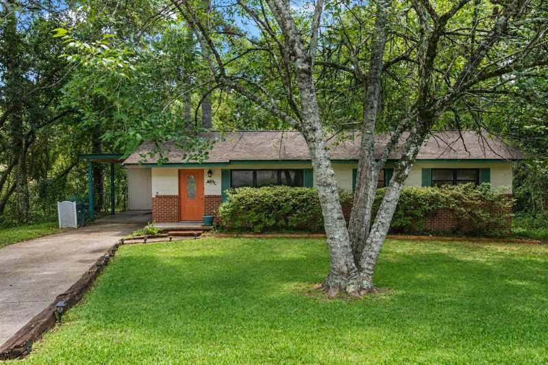3 bedroom Detached at 1505 Myrick Road, Holly Hills, Tallahassee — photo 1