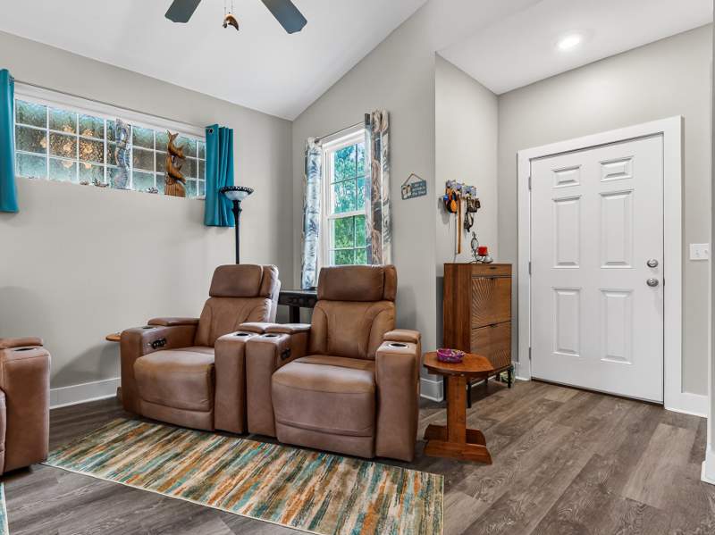 3 bedroom Detached at 272 Lake McKissack Lane, Lake McKissack Place, Carrabelle — photo 5