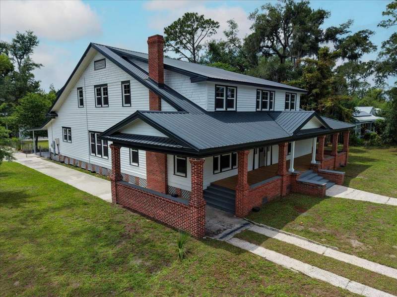 8 bedroom Detached at 1103 N Jefferson Street, Quinndale Subdivision, Perry — photo 3