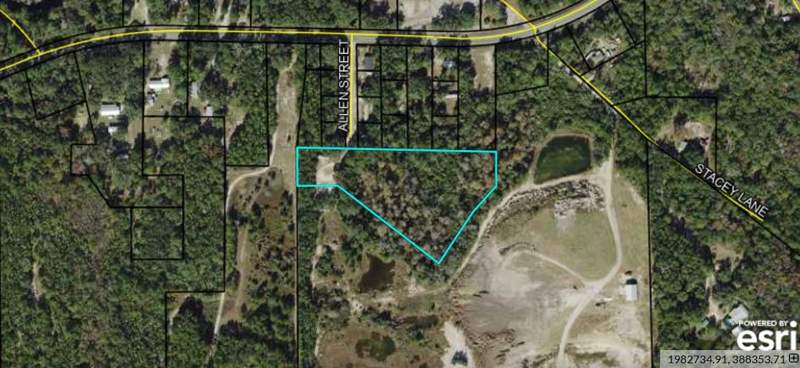 3 bedroom ManufacturedHome at 28 Allen Street, Crystal Acres, Sopchoppy — photo 5