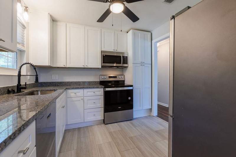 4 bedroom Detached at 818 Abbiegail Drive, Parkside, Tallahassee — photo 5