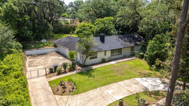 4 bedroom Detached at 1463 Marion Avenue, Betton Hill, Tallahassee — photo 3