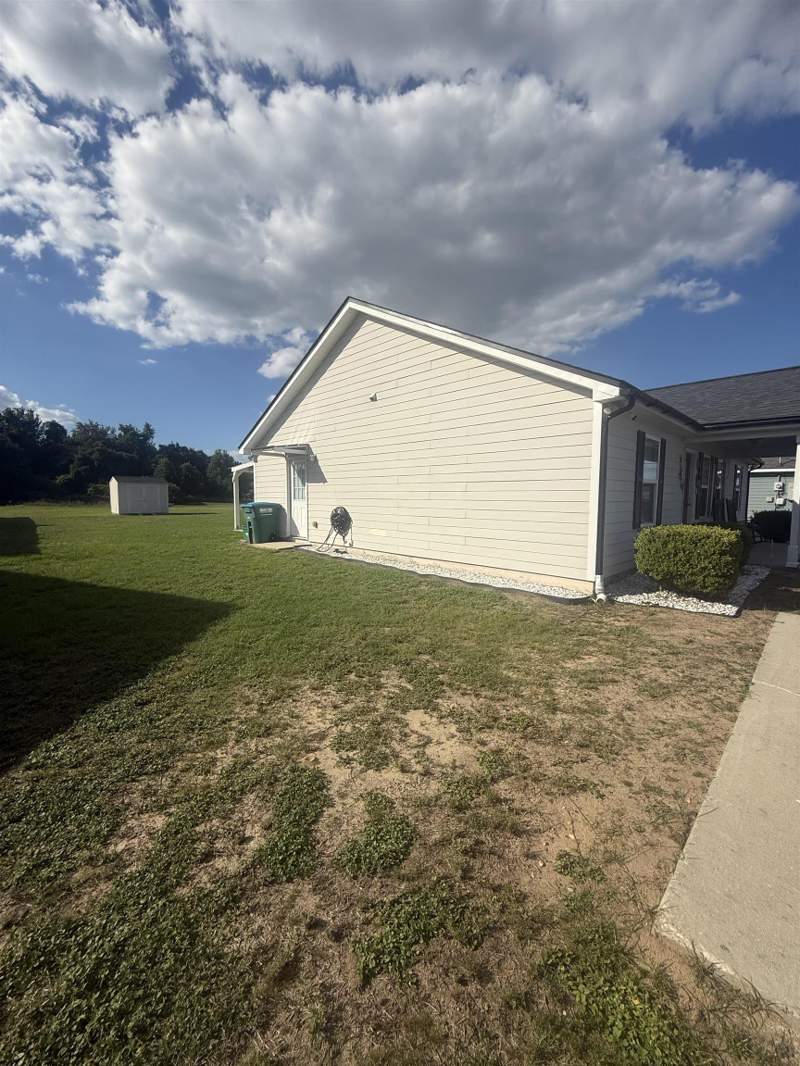 3 bedroom Detached at 1444 Rustling Pines Boulevard, Orion's Point, Midway — photo 3