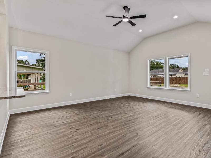 3 bedroom Detached at 14 Graham Trail, Wakulla Gardens, Crawfordville — photo 3