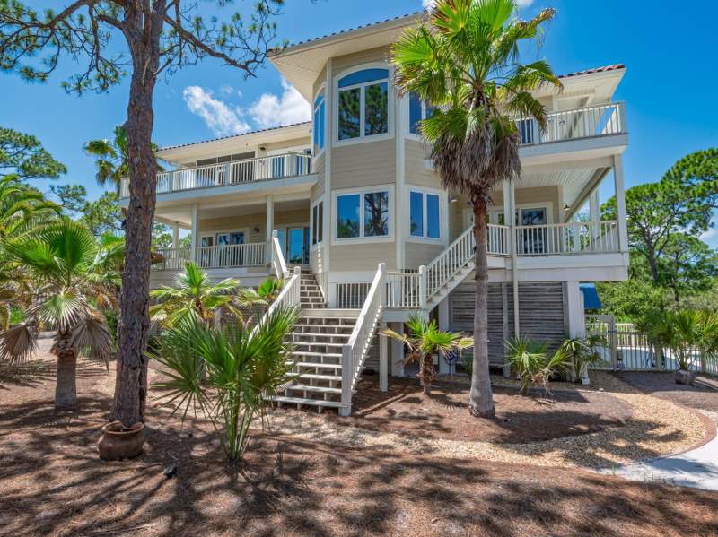 4 bedroom Detached at 1604 Hawthorne Lane, Pebble Beach Village, St George Islan — photo 4