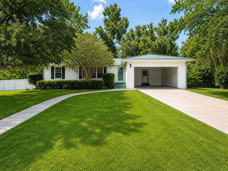 4 bedroom Detached at 495 NE Fraleigh Drive, Livingston Springs, Madison — photo 1