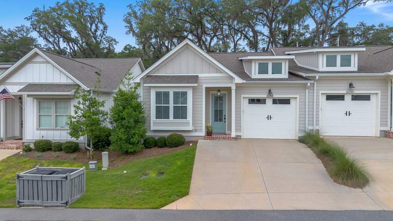 3 bedroom Townhouse at 4248 Oak Run Lane, Camellia Oaks, Tallahassee — photo 2