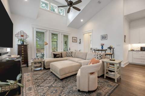 4248 Oak Run Lane, Tallahassee FL - photo 9 of 56