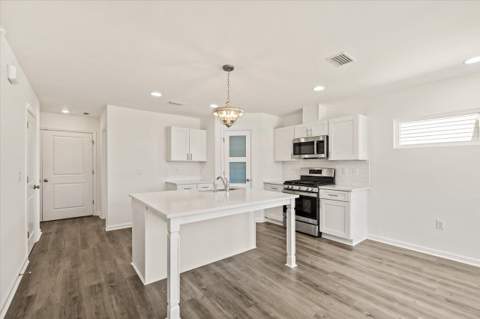 3677 Meadow Vista Lane, Tallahassee FL - photo 6 of 32