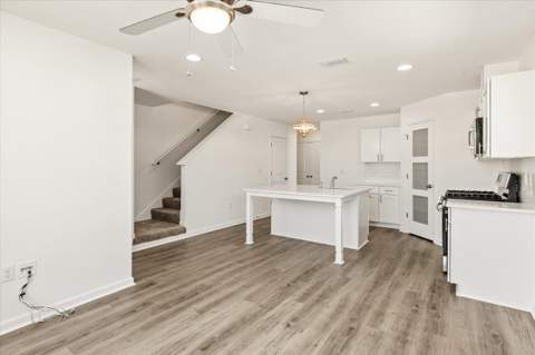 3677 Meadow Vista Lane, Tallahassee FL - photo 9 of 32