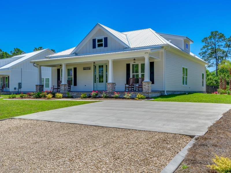 4 bedroom Detached at 4530 Palms Way, The Bluffs, St Teresa — photo 4