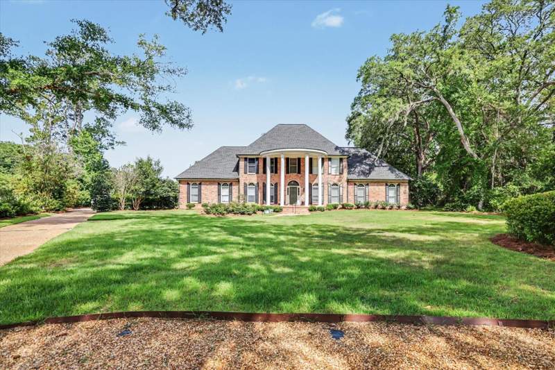 5 bedroom Detached at 998 Rosebay Court, Bobbin Brook 2, Tallahassee — photo 4