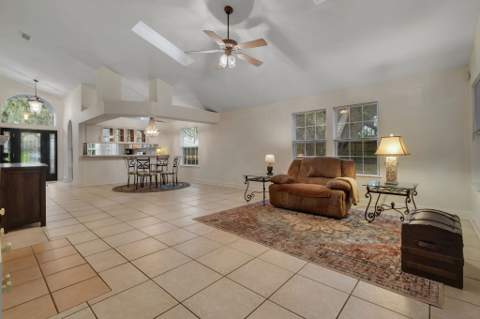 4260 Cool Emerald Drive, Tallahassee FL - photo 6 of 36