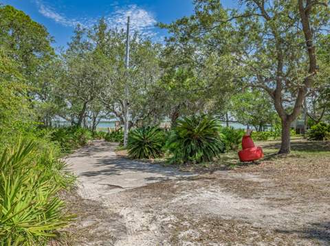 1308 Peninsular Circle, Alligator Point FL - photo 17 of 53