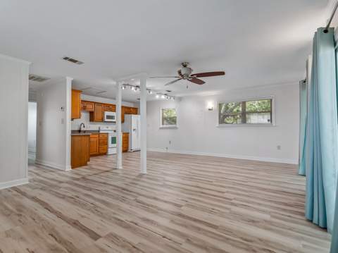 1308 Peninsular Circle, Alligator Point FL - photo 23 of 53