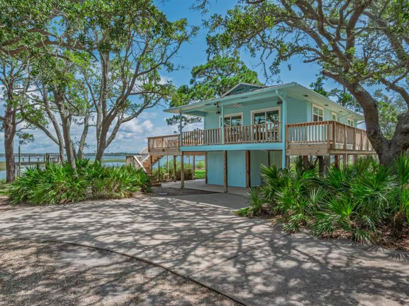 2 bedroom Detached at 1308 Peninsular Circle, Alligator Harbor, Alligator Point — photo 3