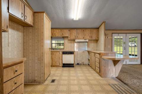 9069 Silver Oak Lane, Tallahassee FL - photo 12 of 34