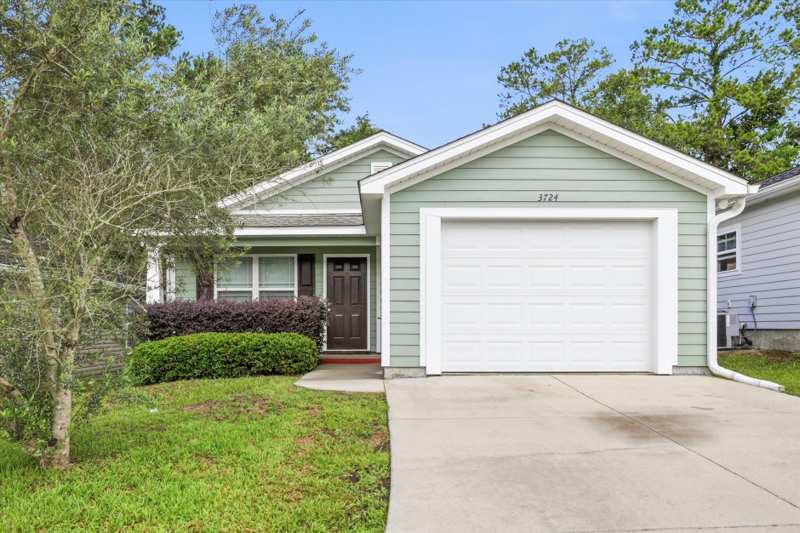 3 bedroom Detached at 3724 Deshazier Lane, Rocky Hill, Tallahassee — photo 1