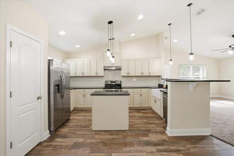 3724 Deshazier Lane, Tallahassee FL - photo 14 of 42