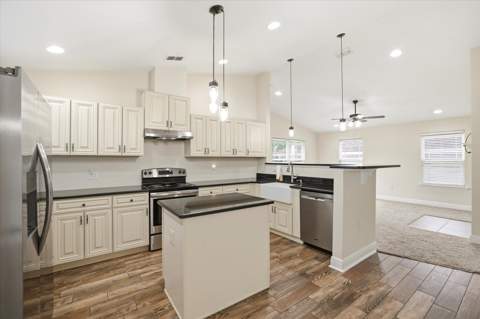 3724 Deshazier Lane, Tallahassee FL - photo 15 of 42