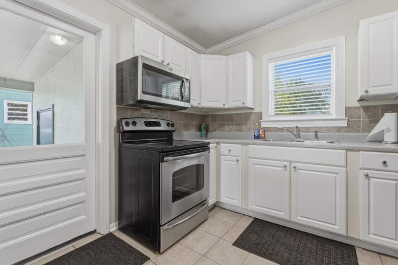 3 bedroom Detached at 1823 Tyndall Drive, Azalea Park Unit No 3, Tallahassee — photo 4