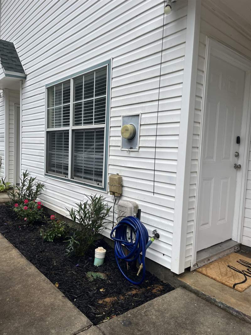 4 bedroom Townhouse at 547 Collinsford Rd. Road, Victory Terrace (Trace) II, Tallahassee — photo 4