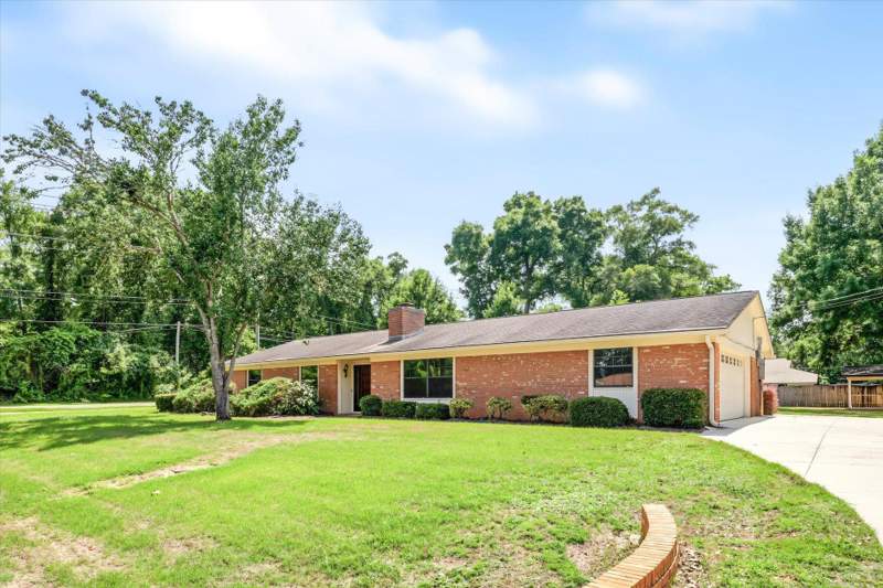3 bedroom Detached at 1200 Springhaven Road, Sedgefield, Tallahassee — photo 4