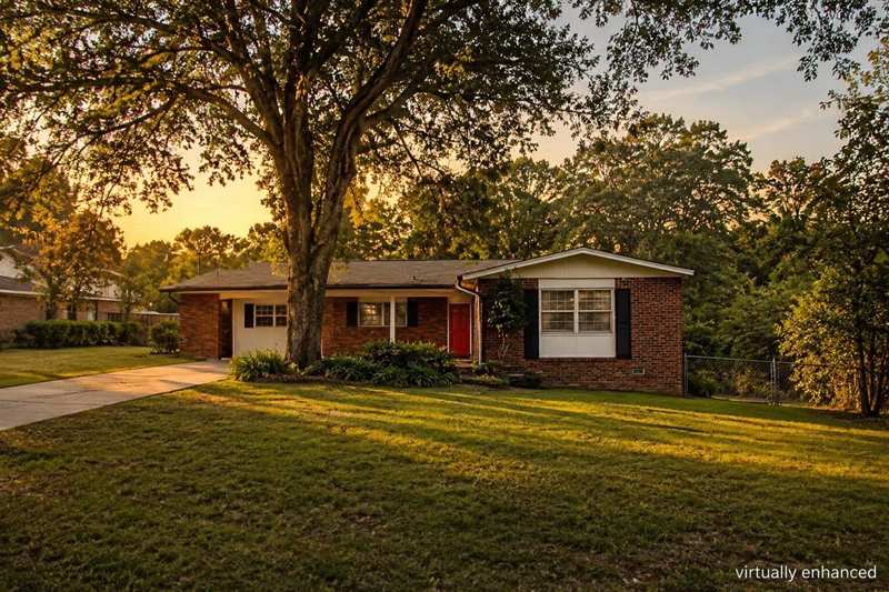 3 bedroom Detached at 2218 Mulberry Boulevard, Town N Country Park, Tallahassee — photo 1