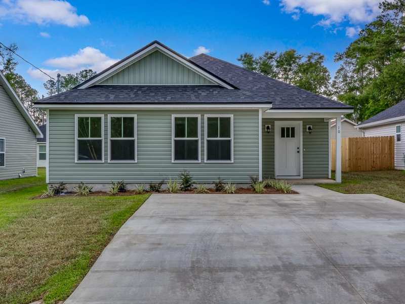 4 bedroom Detached at 22 Chinook Trail, Wakulla Gardens, Crawfordville — photo 1