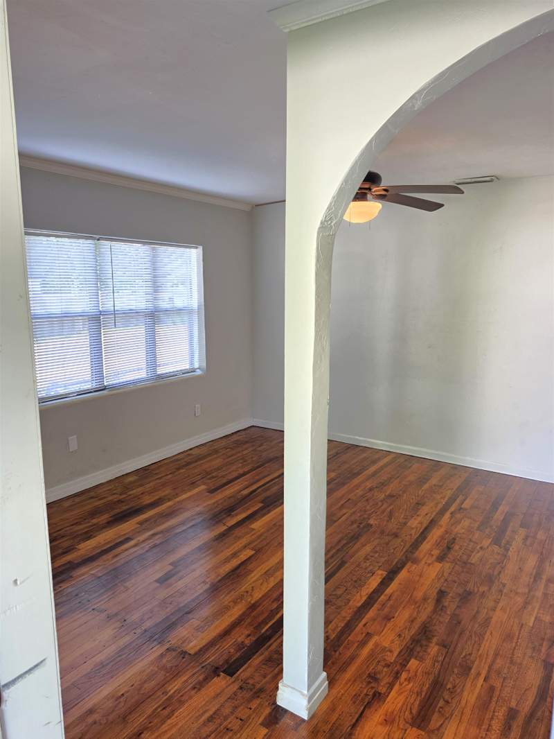 3 bedroom Detached at 2001 Daisy Street, Bond South, Tallahassee — photo 5