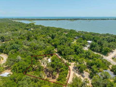 625 Maple Street, Alligator Point FL - photo 8 of 47