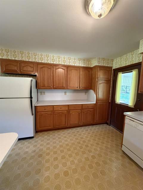 596 Champion Oaks Circle, Havana FL - photo 9 of 36