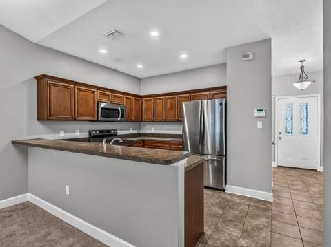 306 Pebble Pointe Court, Tallahassee FL - photo 14 of 47