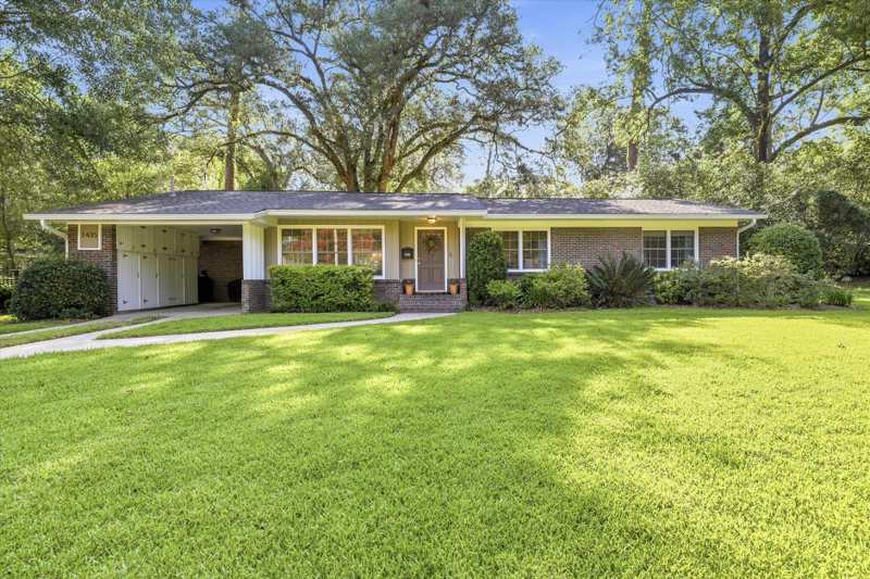 3 bedroom Detached at 1435 Crestview Avenue, Betton Hill, Tallahassee — photo 1