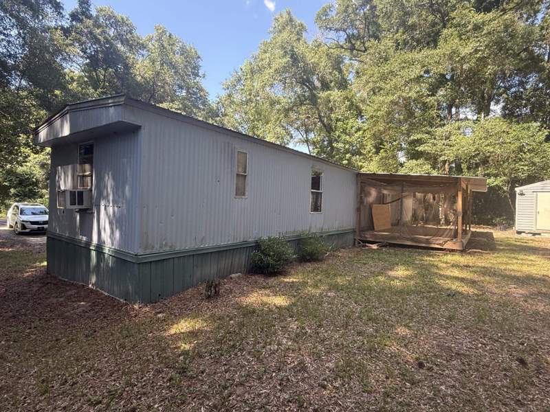 3 bedroom ManufacturedHome at 31 Solomon Drive, Wakulla Gardens Ut 3, Crawfordville — photo 4