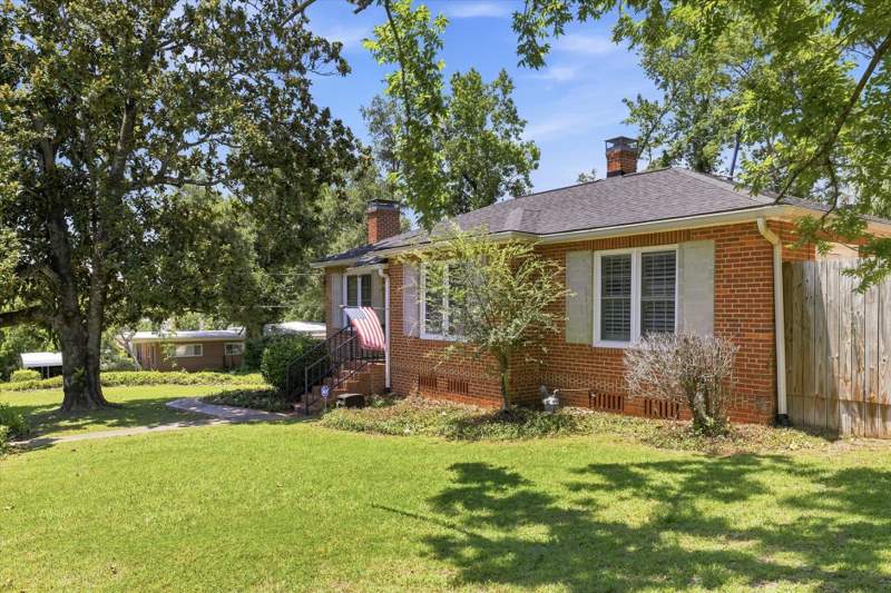 4 bedroom Detached at 402 E Palmer Avenue, Kerr Survey, Tallahassee — photo 2