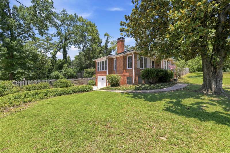 4 bedroom Detached at 402 E Palmer Avenue, Kerr Survey, Tallahassee — photo 4